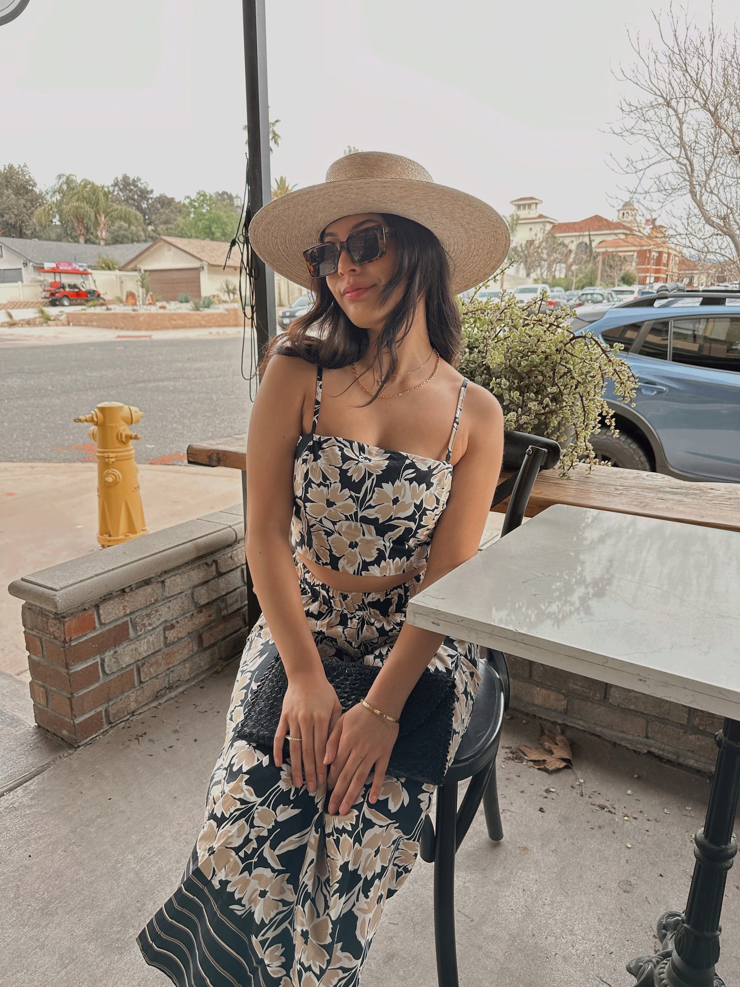 Florencia Spaghetti Strap Crop Top