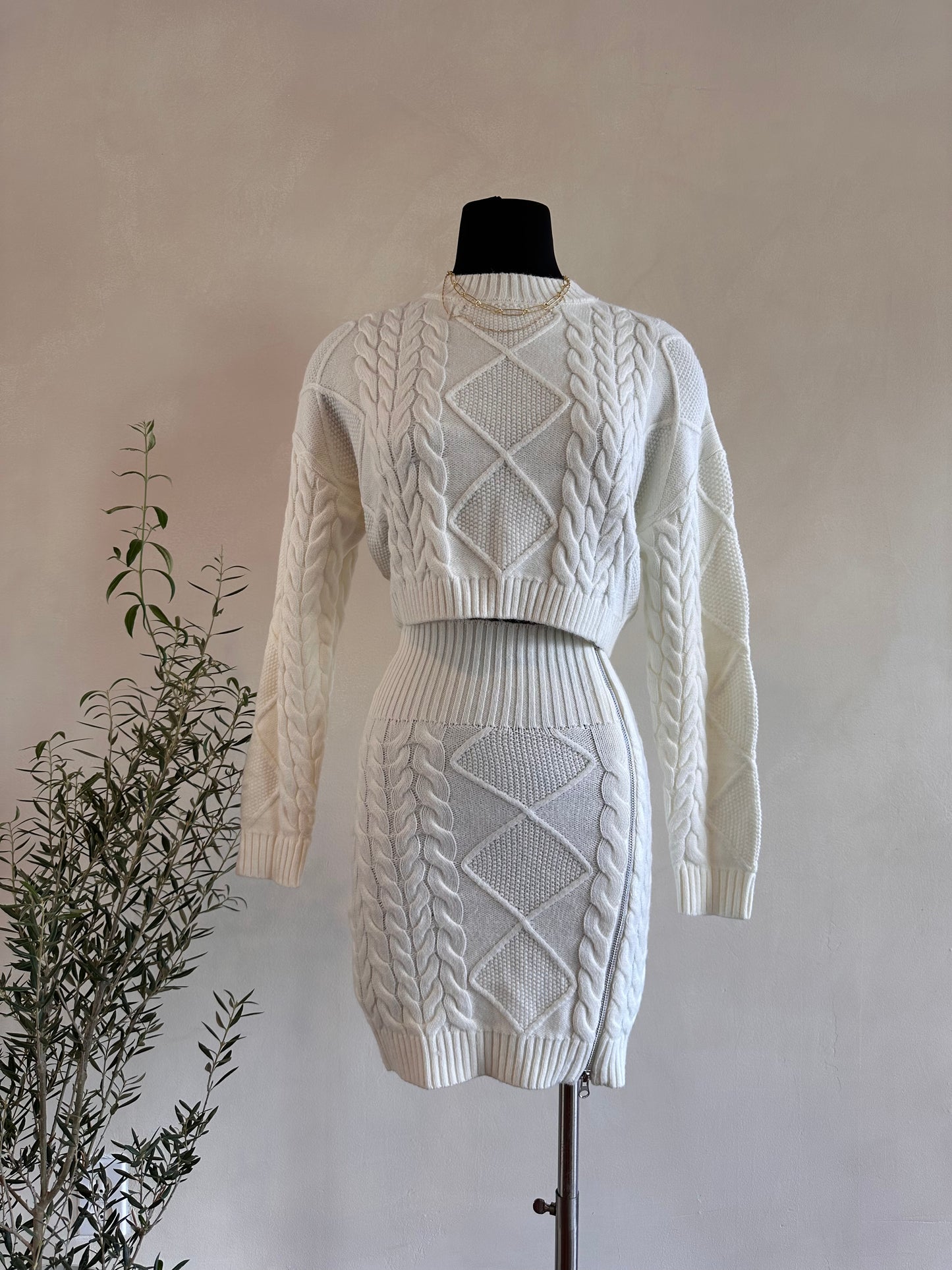 Sophie 2-Piece Sweater & Skirt Set