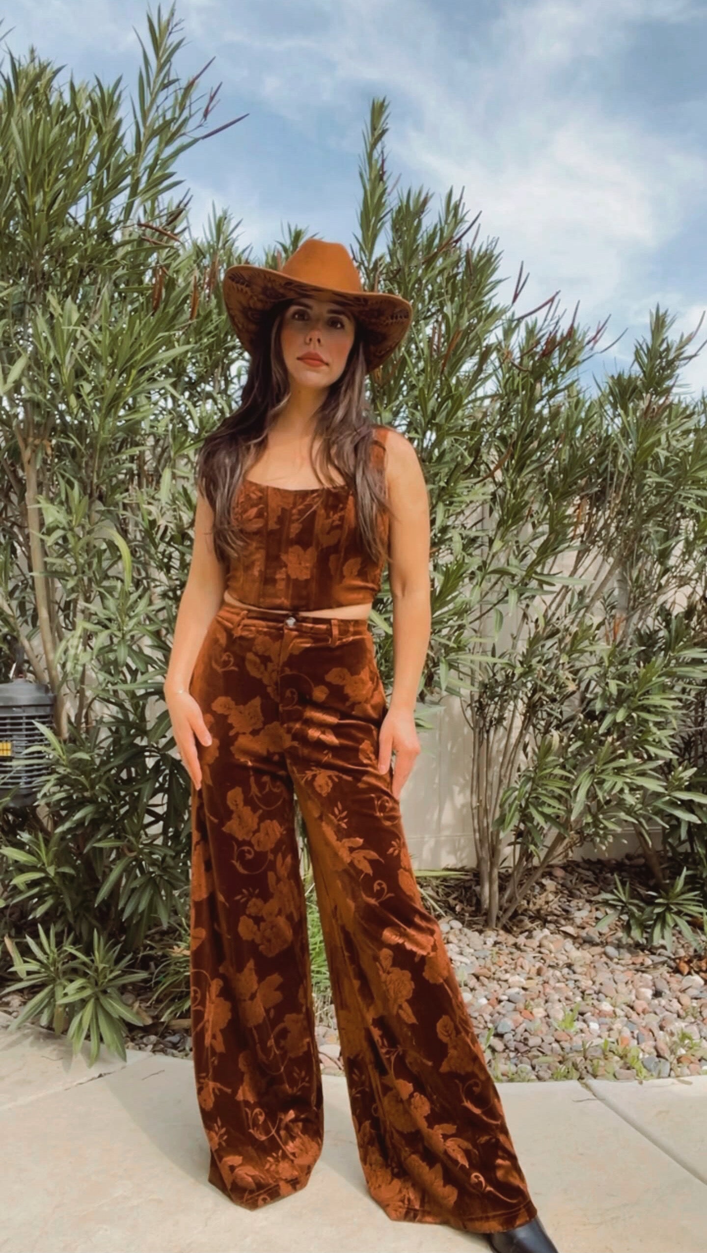 Espresso Martini Corset and Pant Velvet 2-Piece Set