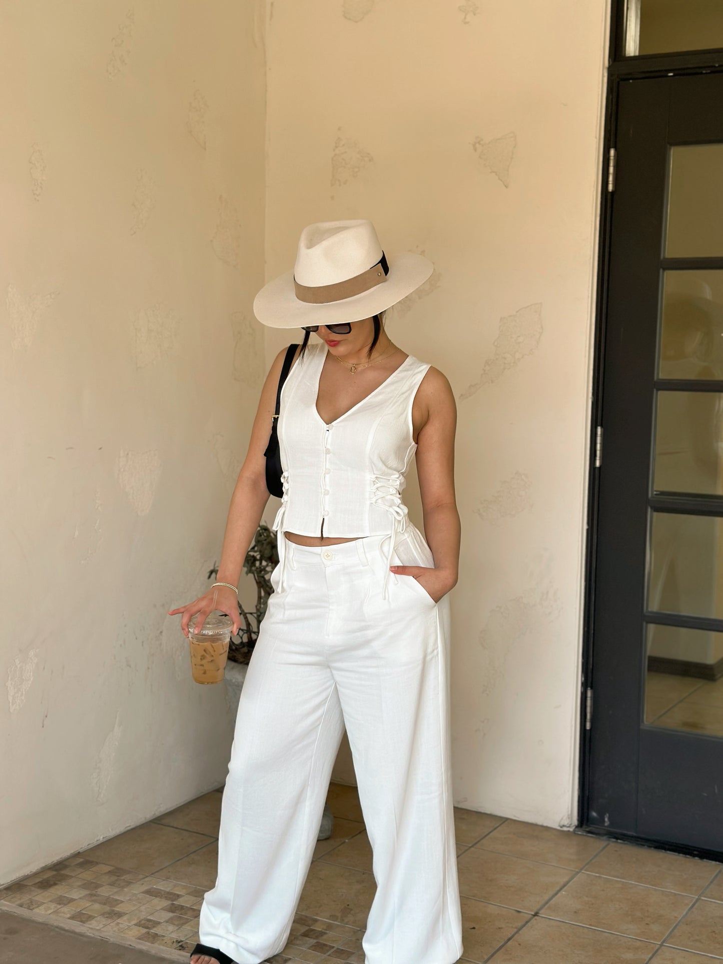 Tied Up Linen Trousers