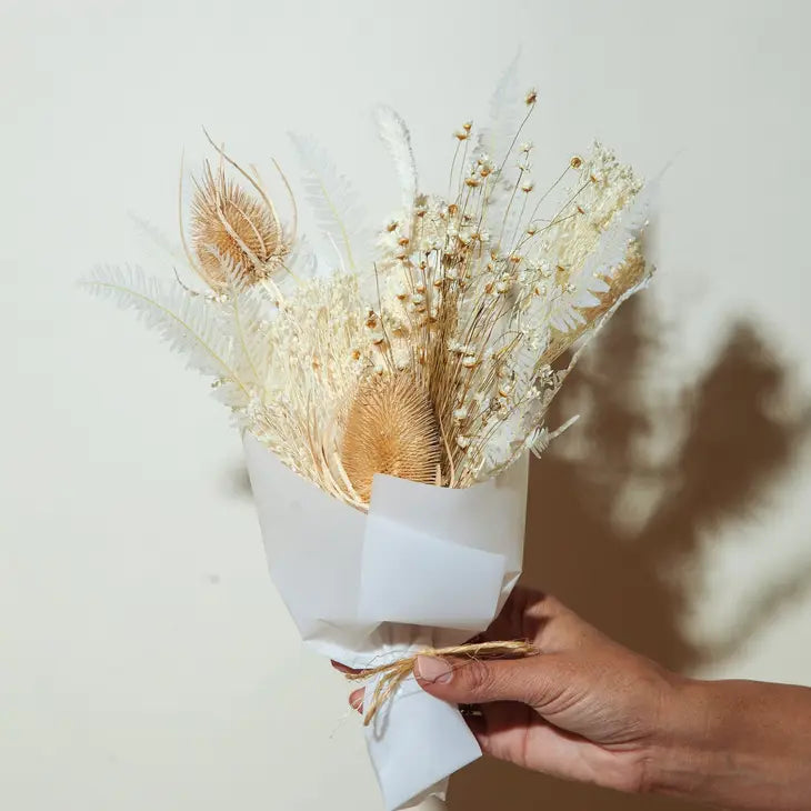 The Snow Bouquet Petite