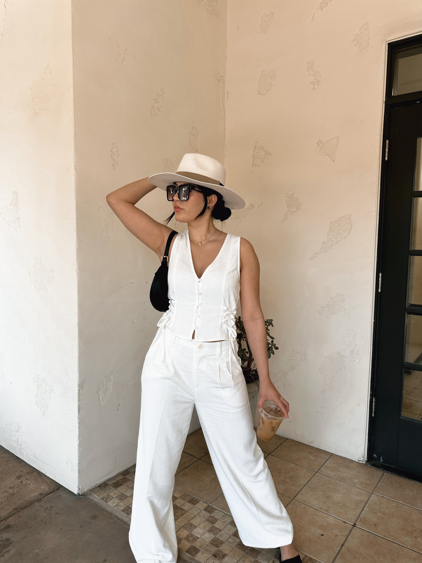 Tied Up Linen Trousers