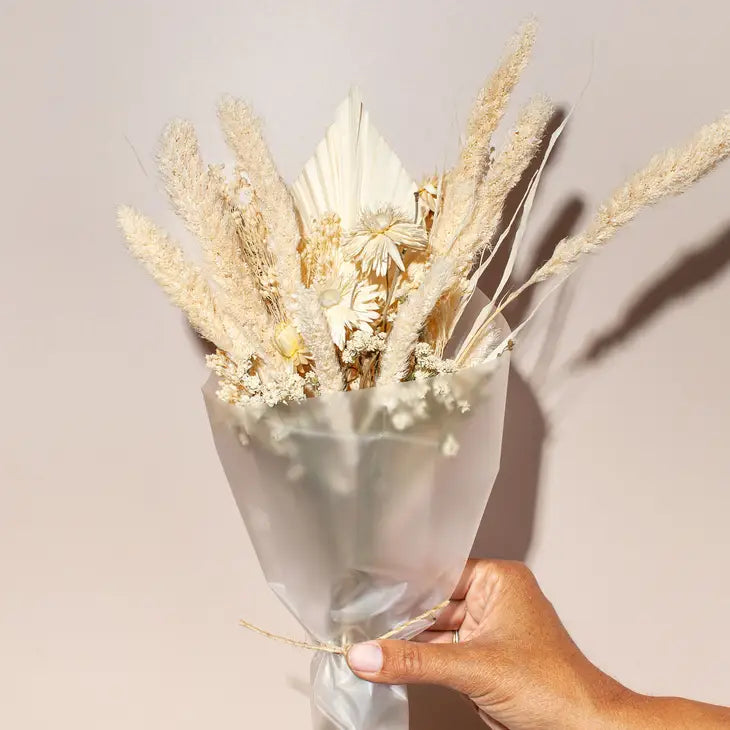 The Snow Bouquet Petite