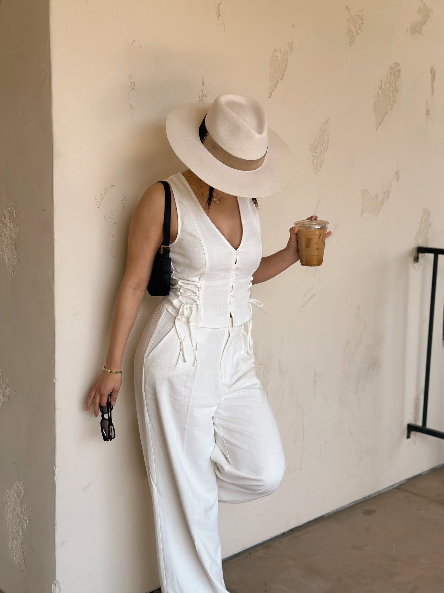 Tied Up Linen Trousers
