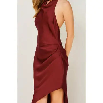 Dull Satin Side Pleaded Maxi Dress