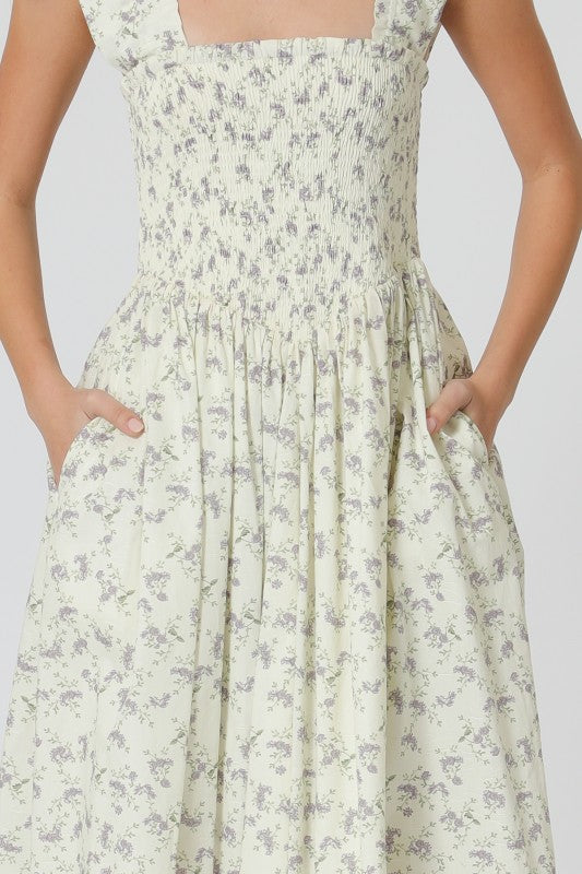 Ruffle Sleeve Elastic Smcoked Midi Dress