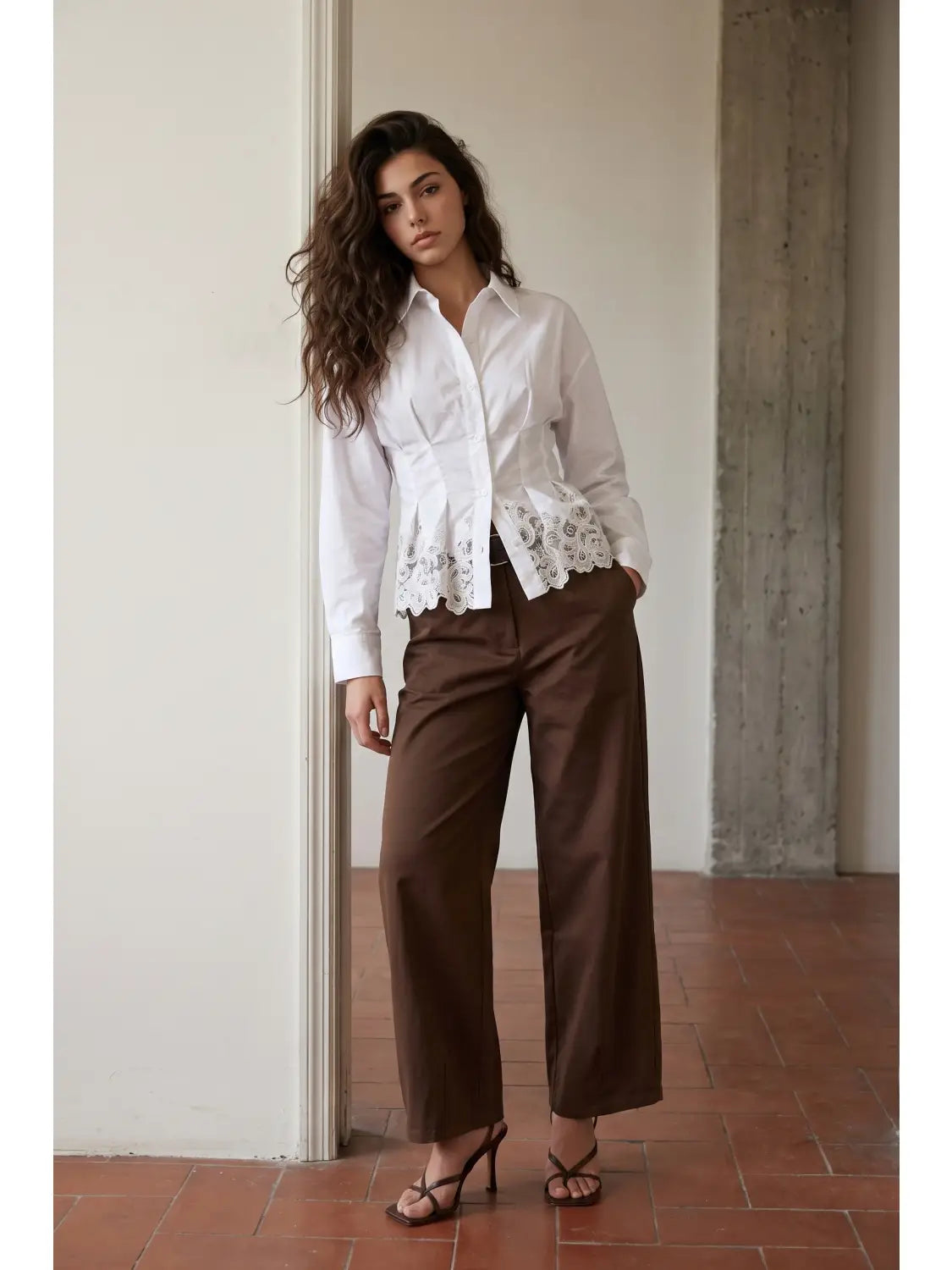 Belted Twill Barrel Pants