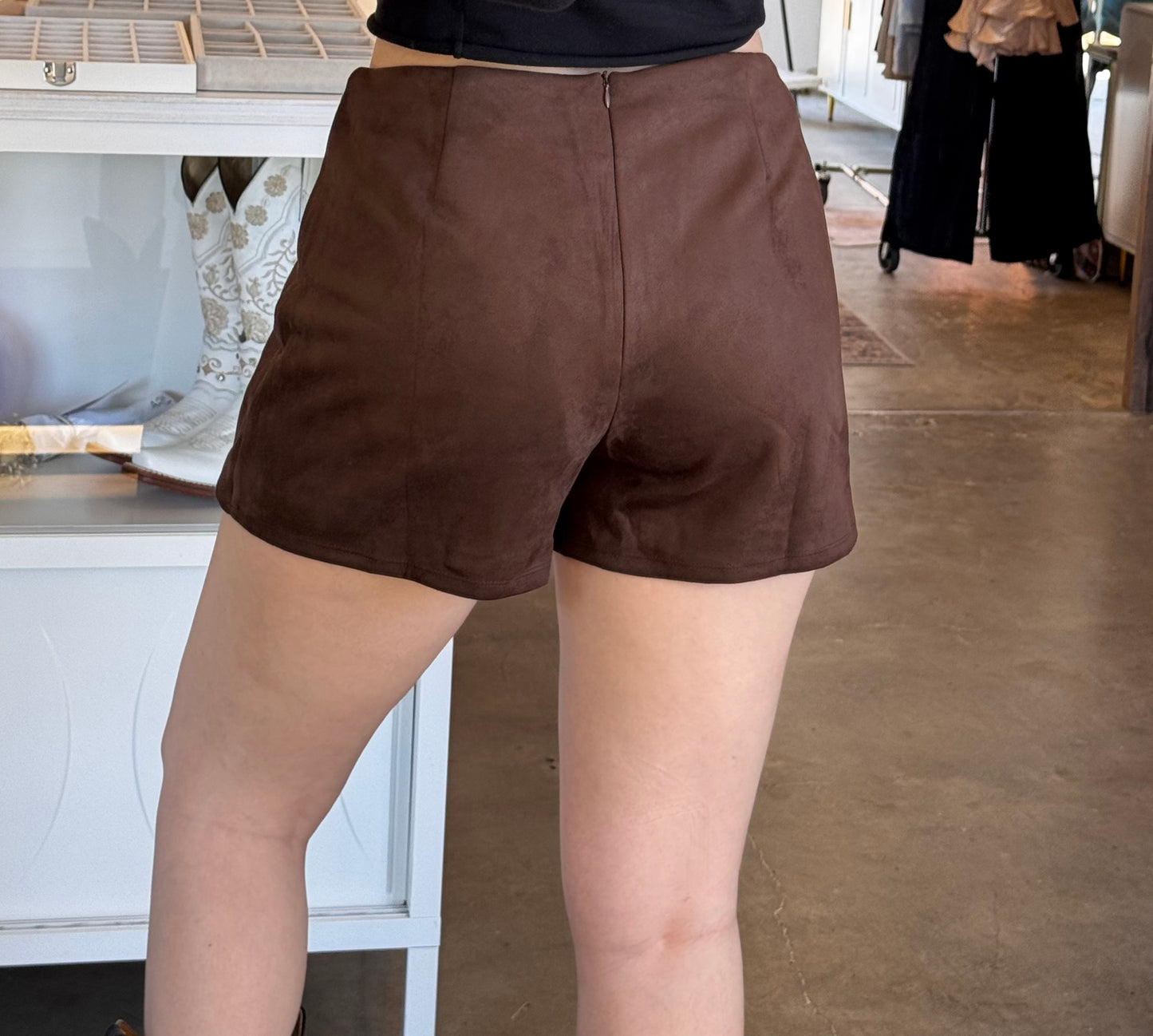 Per-Suede Me Skort