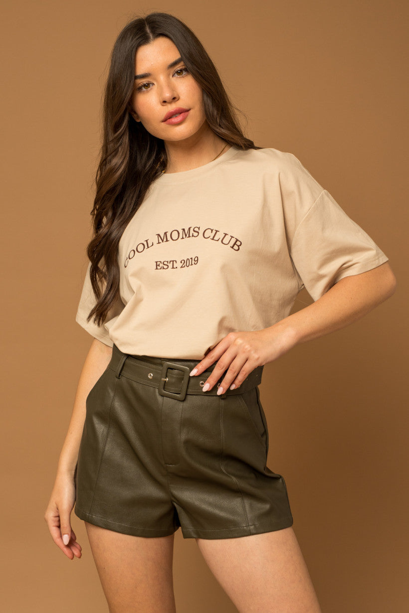 "Cool Mom's Club" T-Shirt