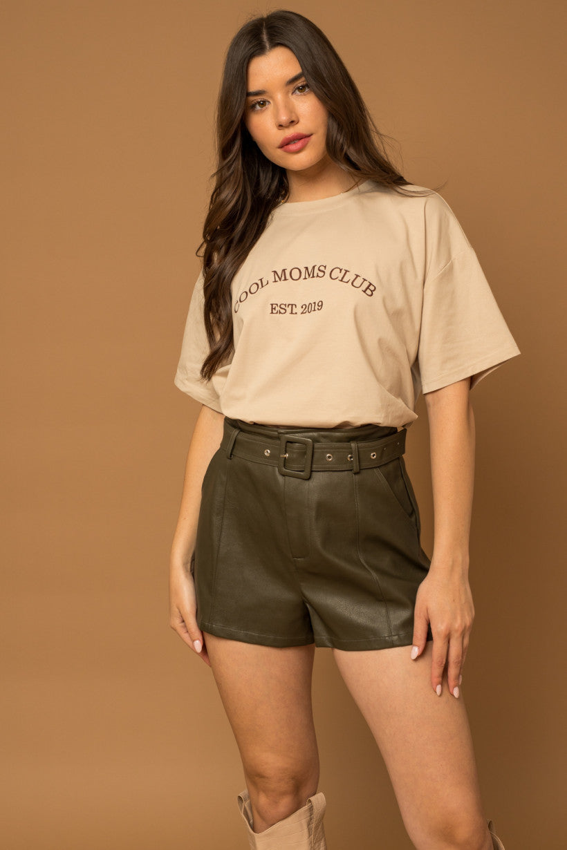 "Cool Mom's Club" T-Shirt