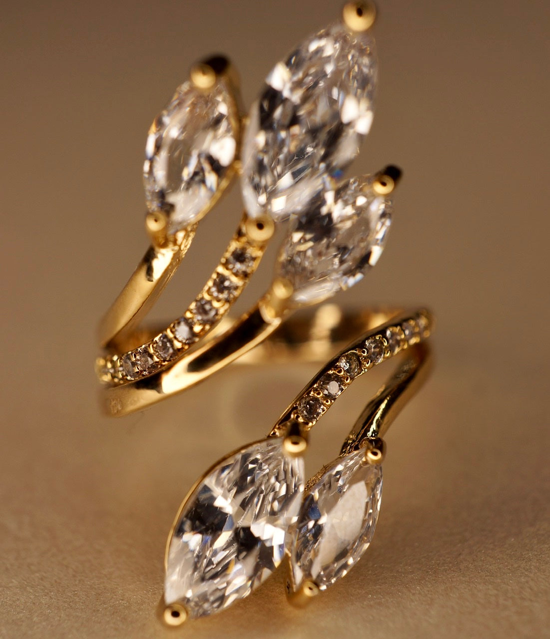Pretty Lady Gold-Plated Ring