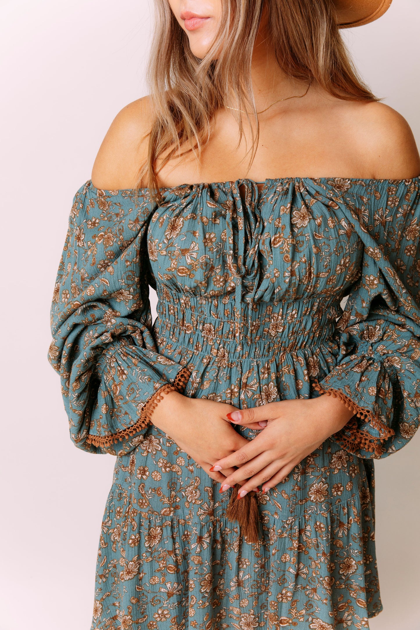 DAHLIA OFF THE SHOULDER BLOUSE