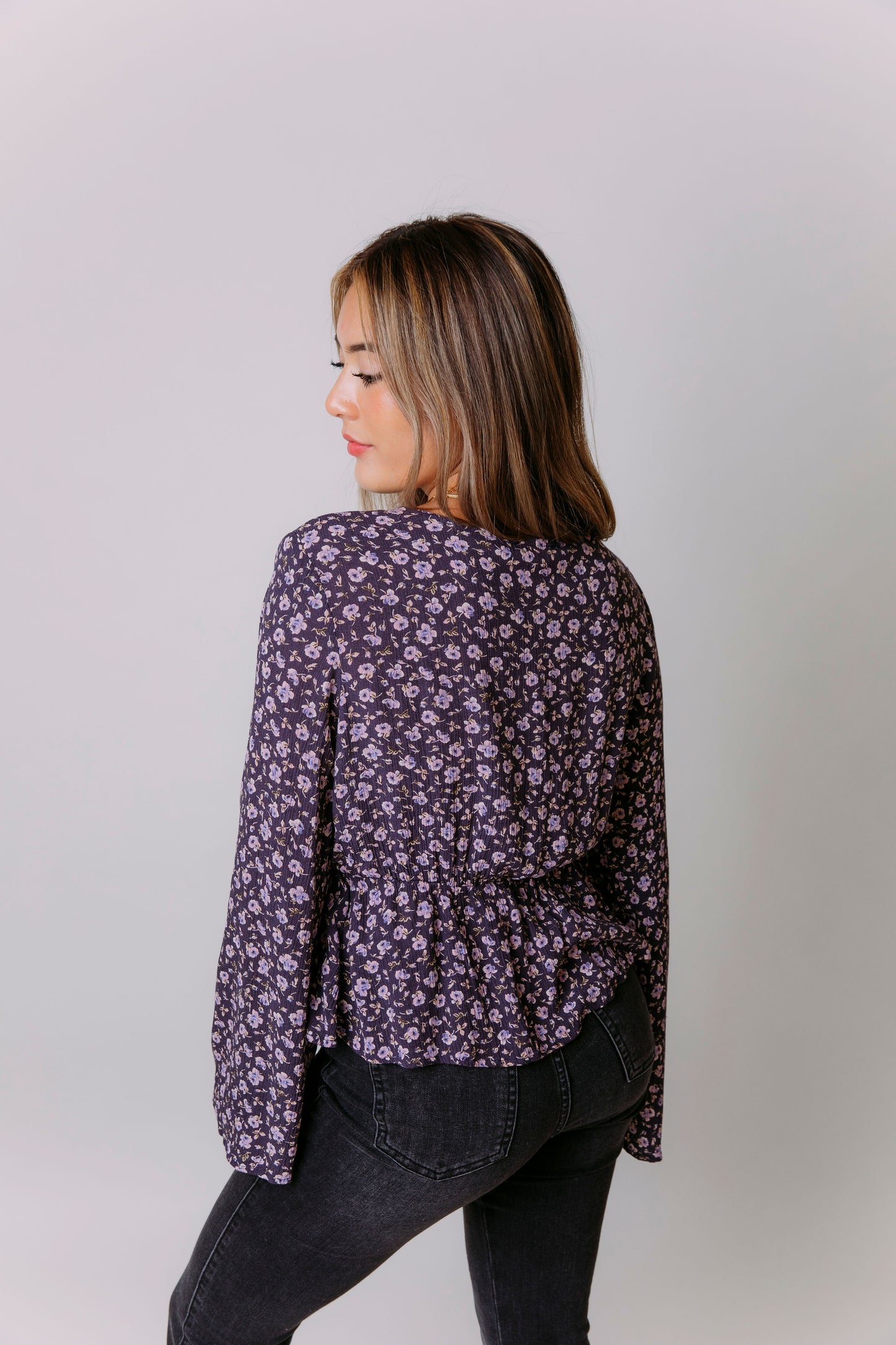 SWEET TO THE CORE FRONT-TIE BLOUSE