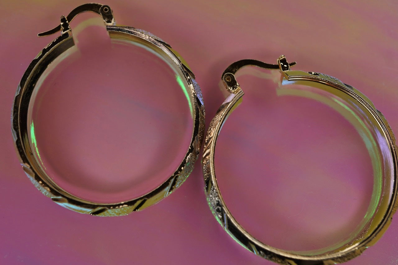 Neapolitan Tri-Color Gold-Plated Mid-Size Hoops
