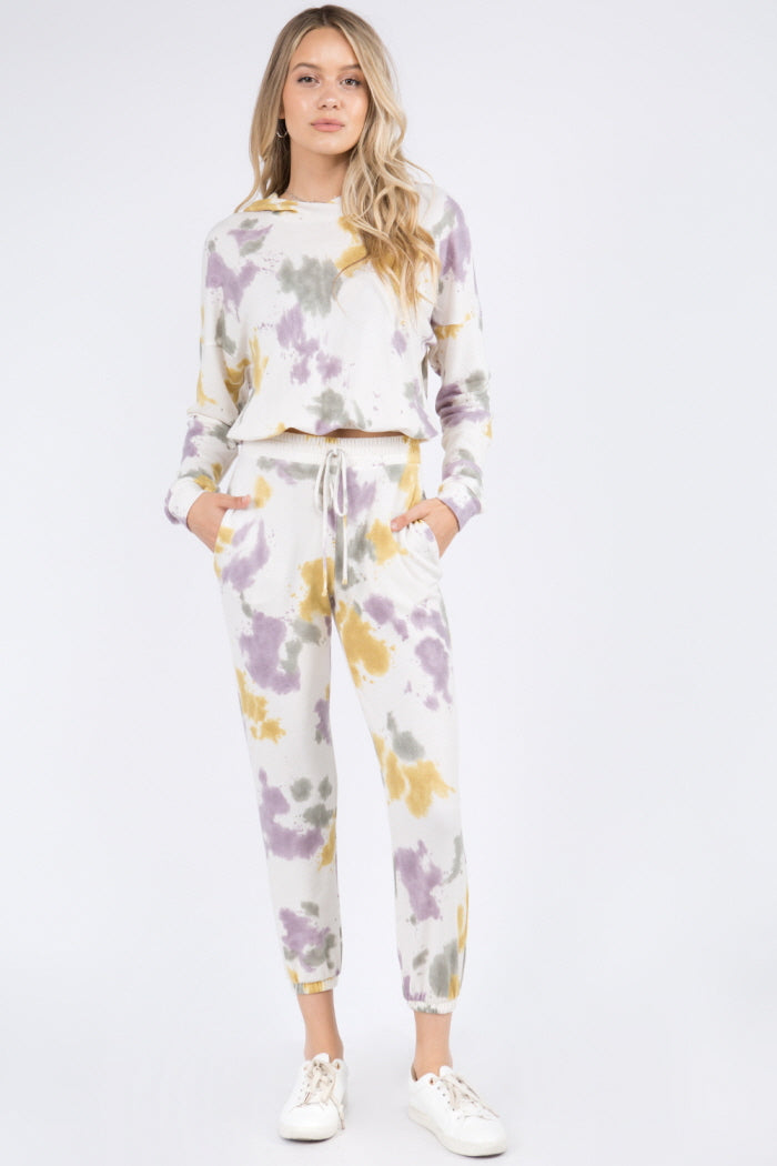 LILIES & LILAC LOUNGE SET