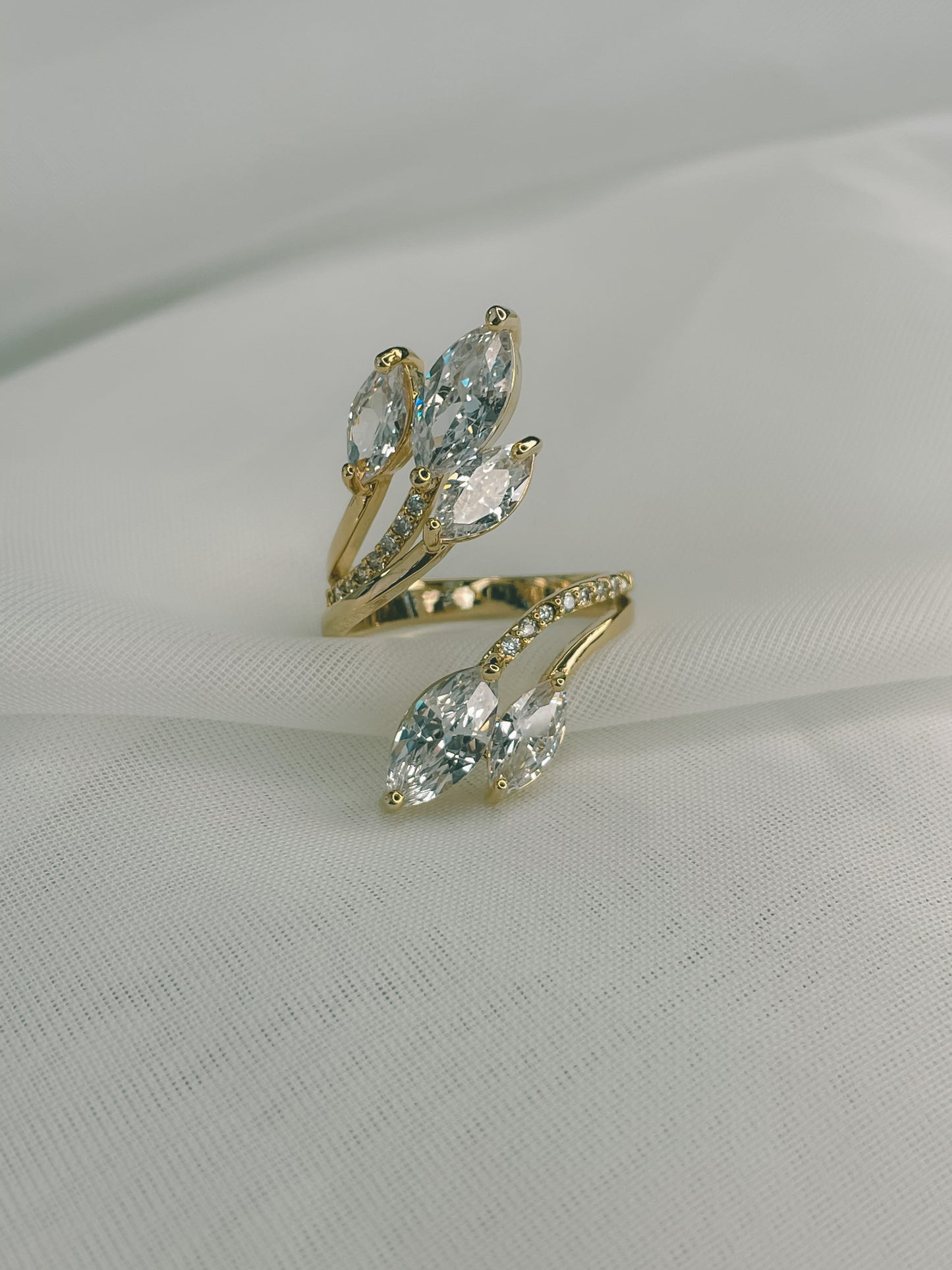 Pretty Lady Gold-Plated Ring