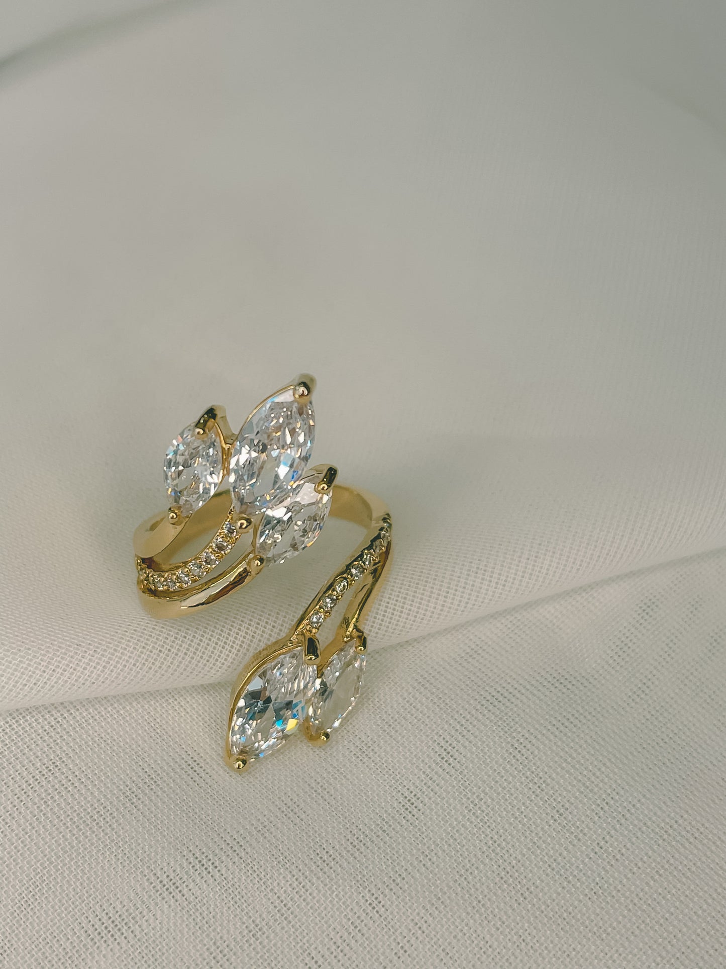 Pretty Lady Gold-Plated Ring