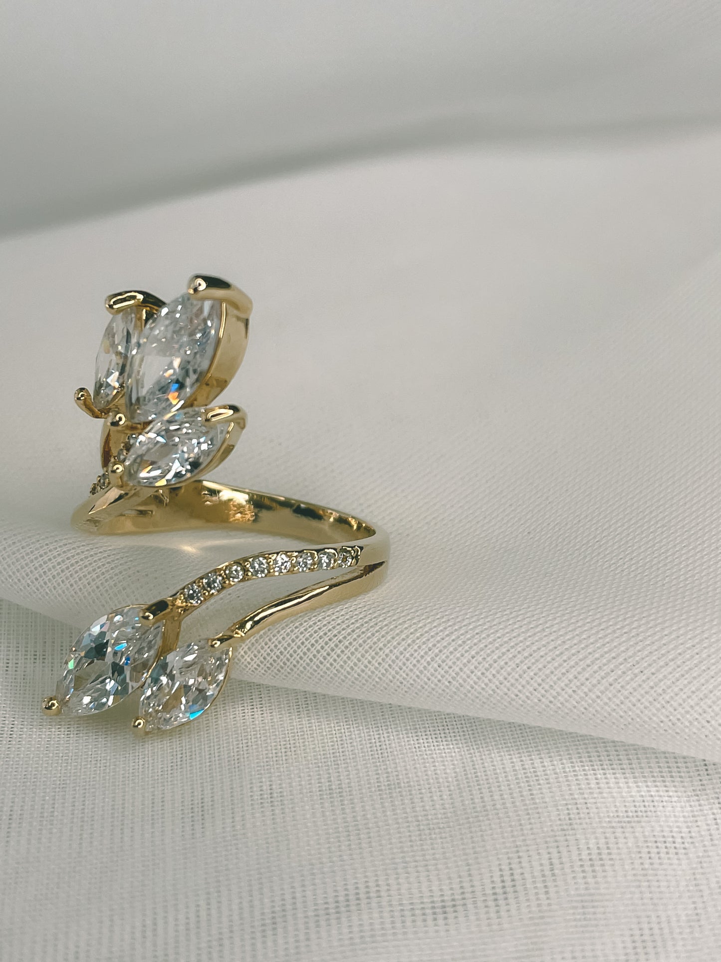 Pretty Lady Gold-Plated Ring