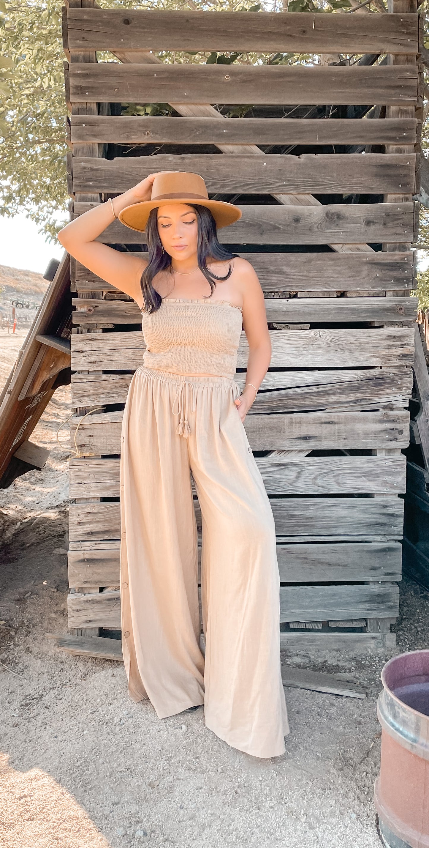 NEUTRAL OASIS 2-PIECE PANT SET