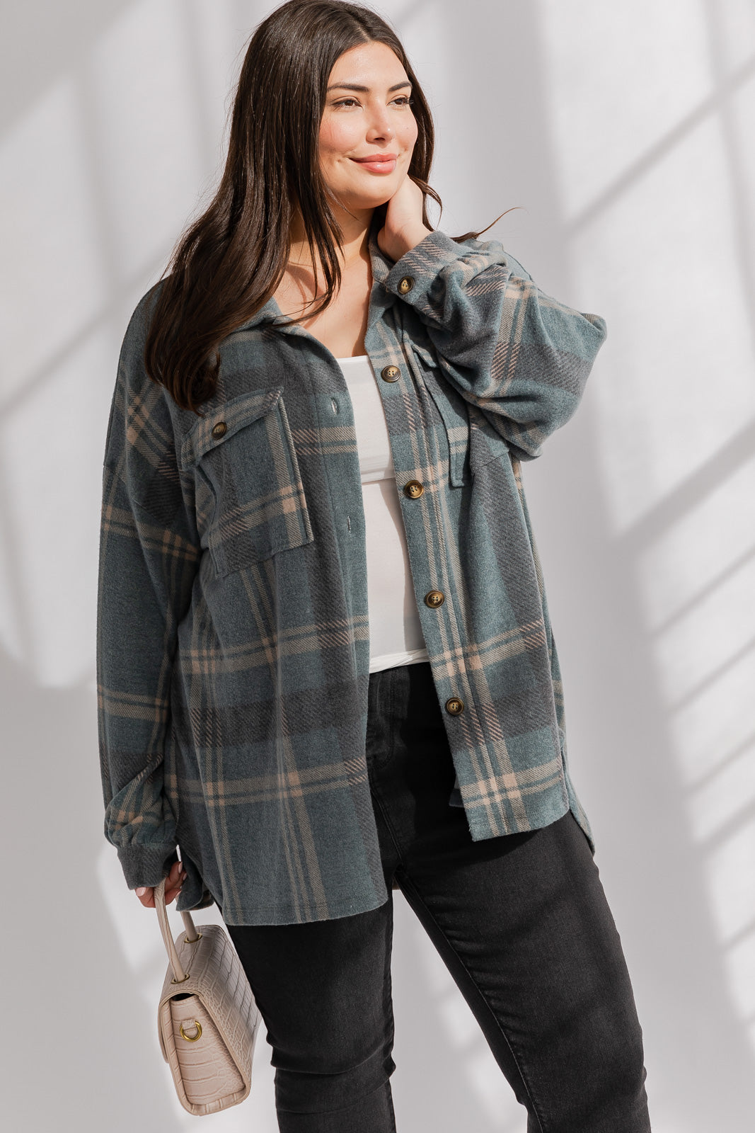 PLUS SIZE CHILLING OUT FLANNEL