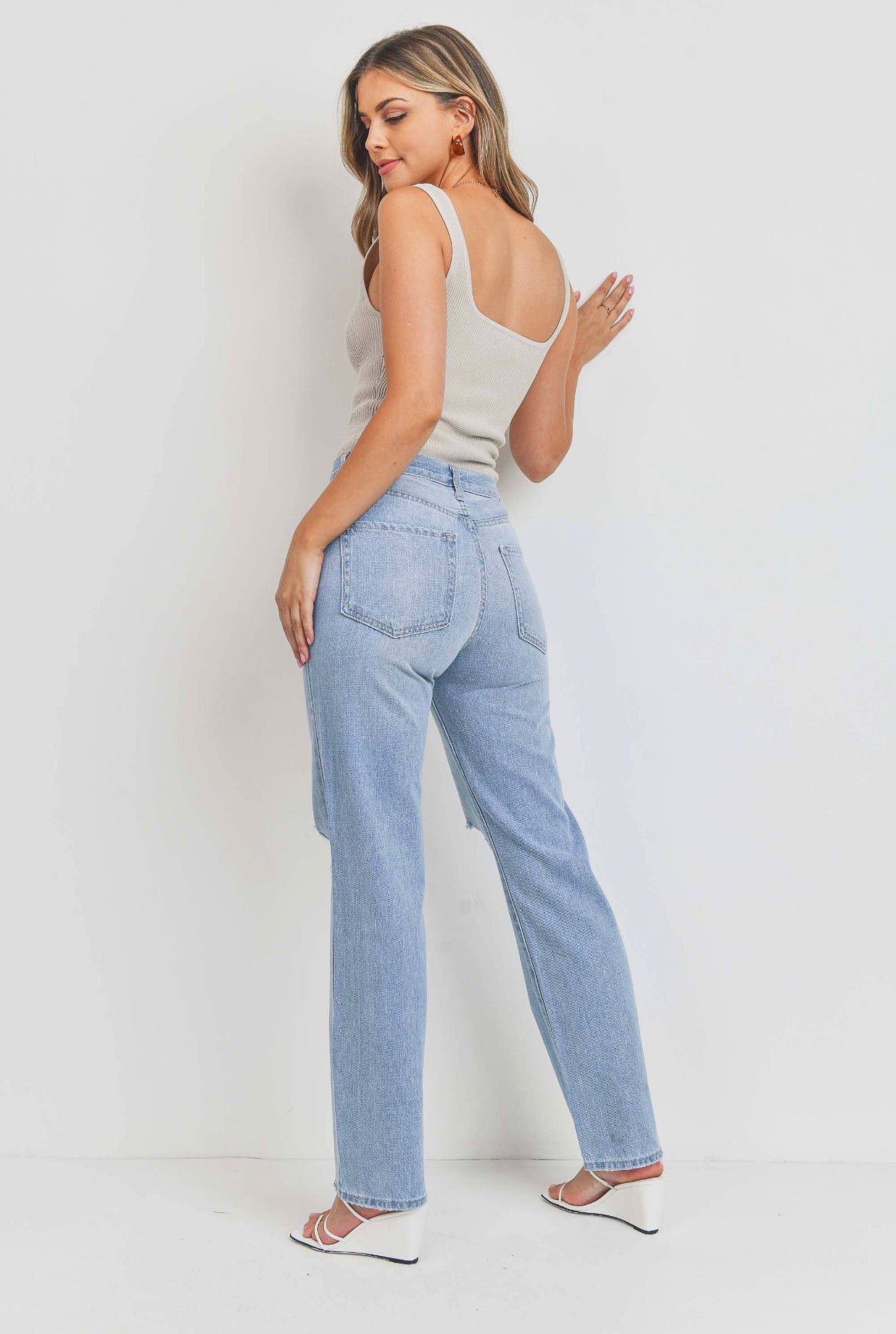 The 90's Straight Throwback Jean