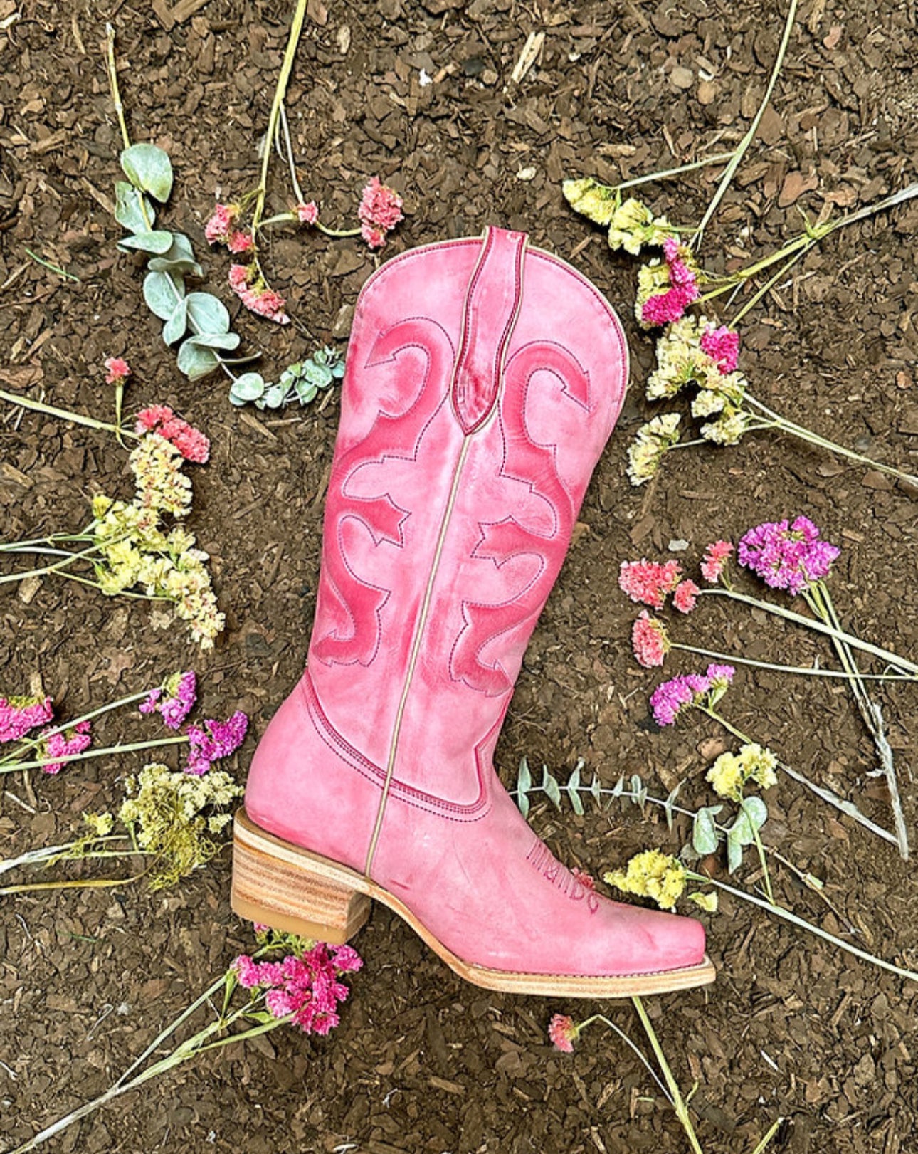 *PREORDER* Pinky Leather Boots