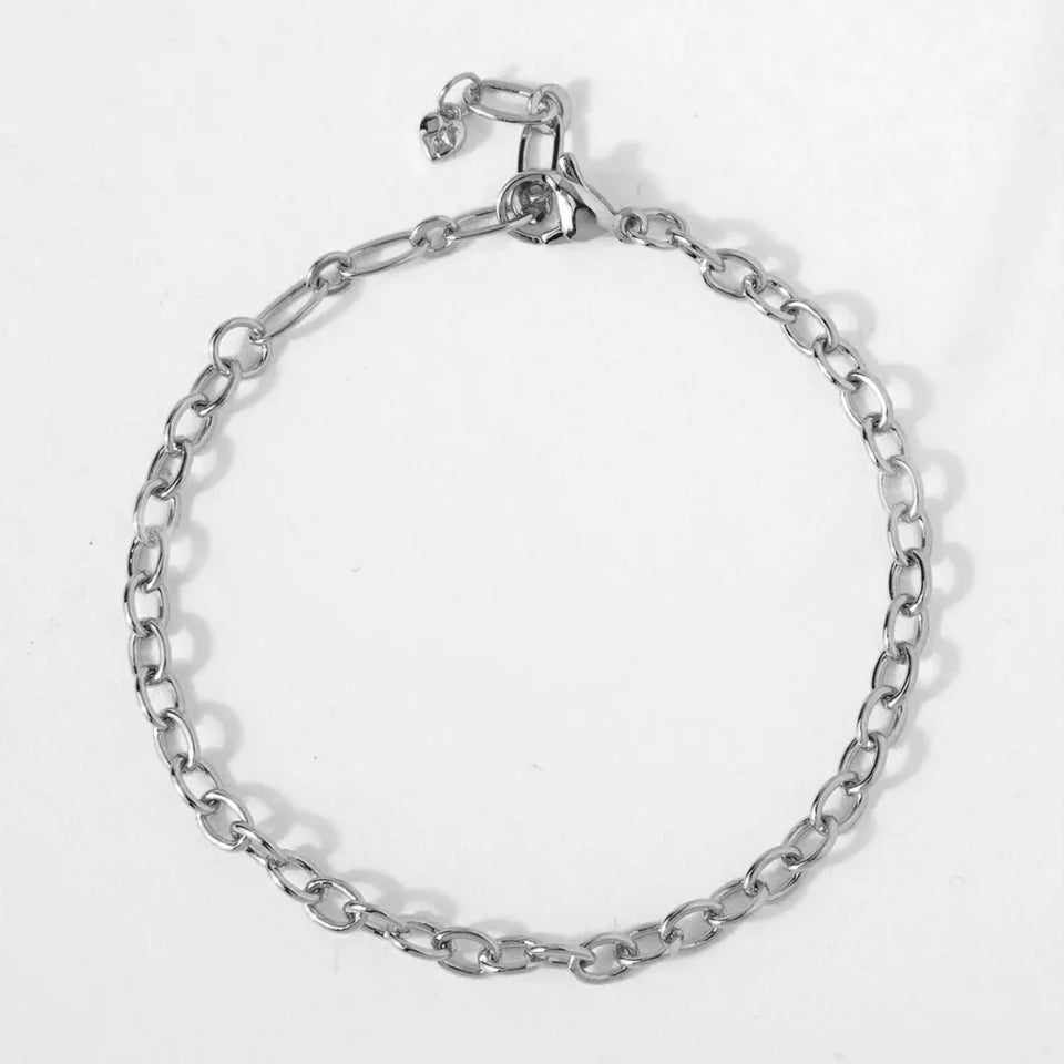 🔗 Oval Bracelet