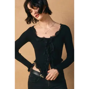 Windward Lace Long Sleeves Sweater