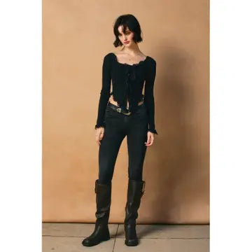 Windward Lace Long Sleeves Sweater