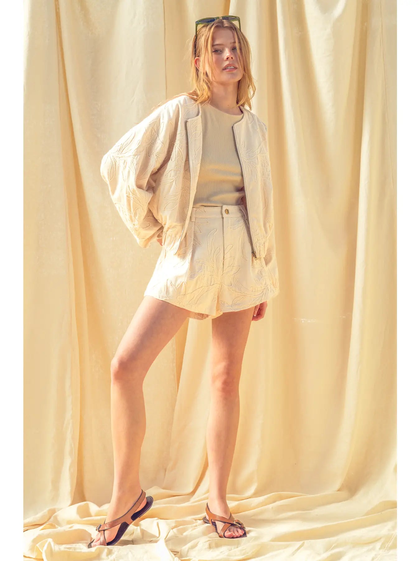 Floral Jacquard Pleated Shorts