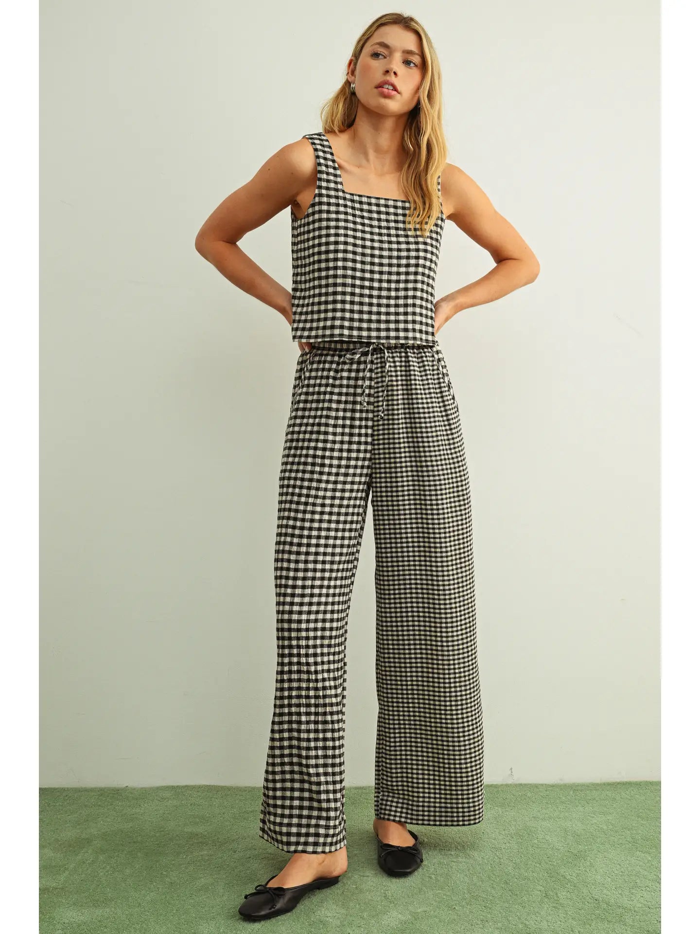 Gingham Square Neck Sleeveless Top