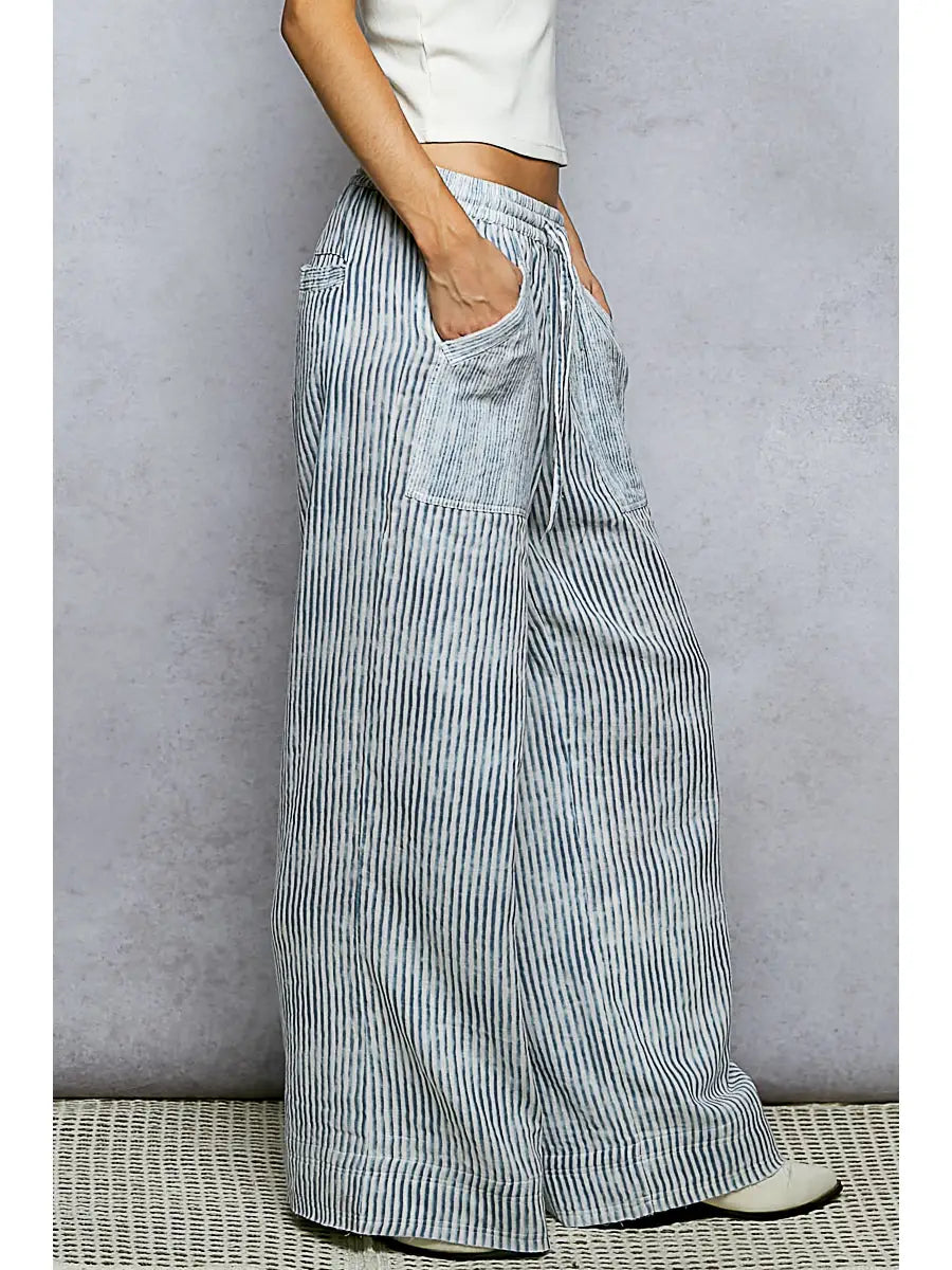 Striped Big Pocket Waist Band Straight Fit Pants