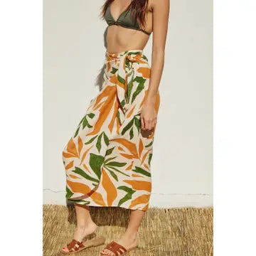 Round Hem Midi Wrap Skirt