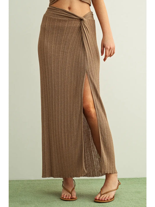 Ribbed Twist On the Side Knitted Skirt