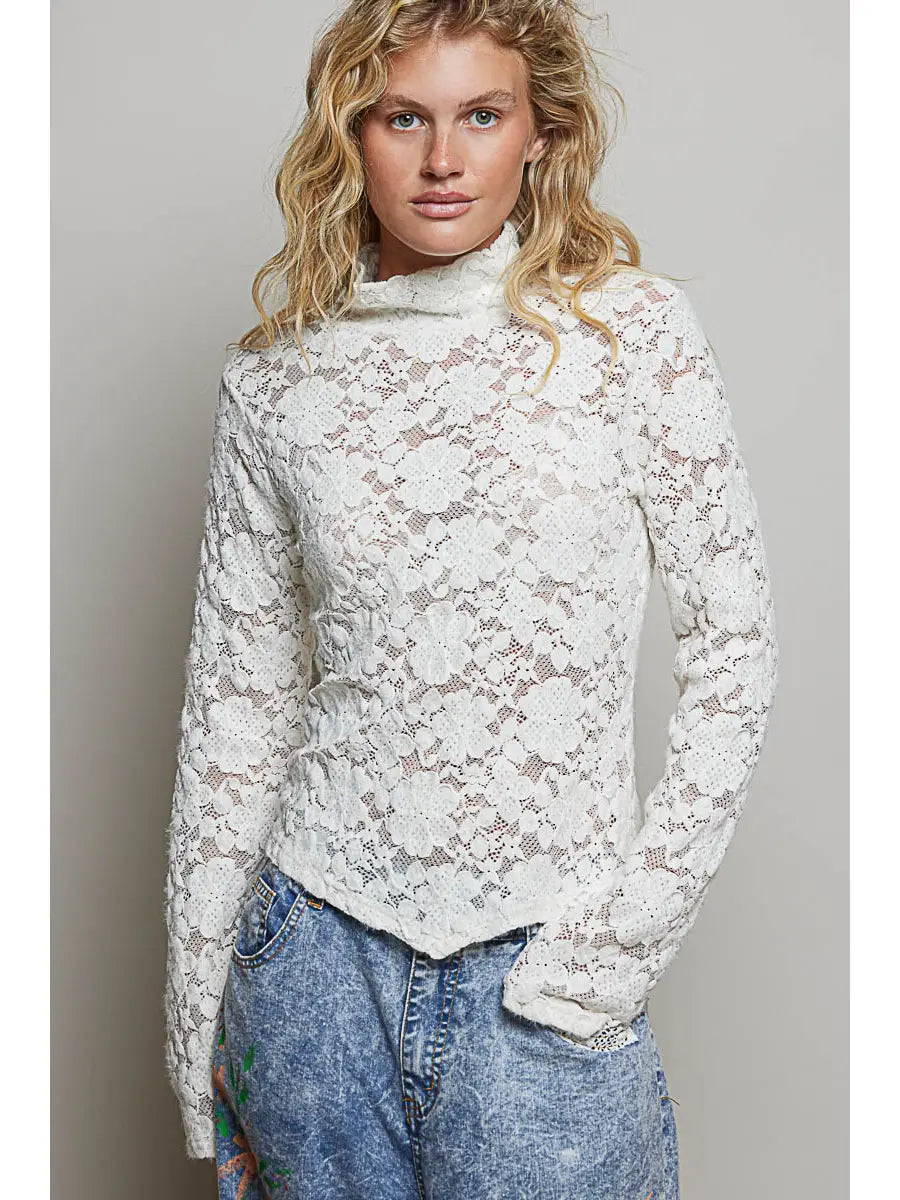 Petal & Pearl Long Sleeve Turtleneck Top