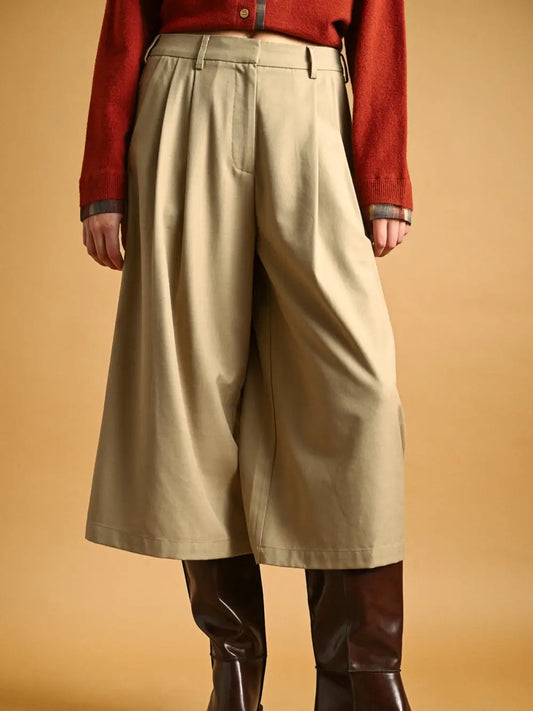 Cinnamon Spice Bermuda Pant