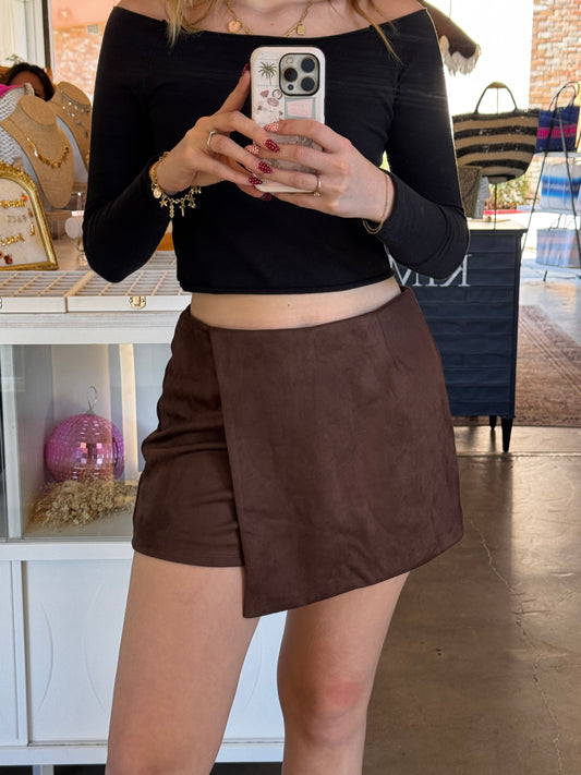 Per-Suede Me Skort